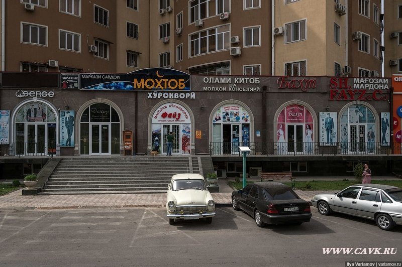 Как в Таджикистане покупают мащины